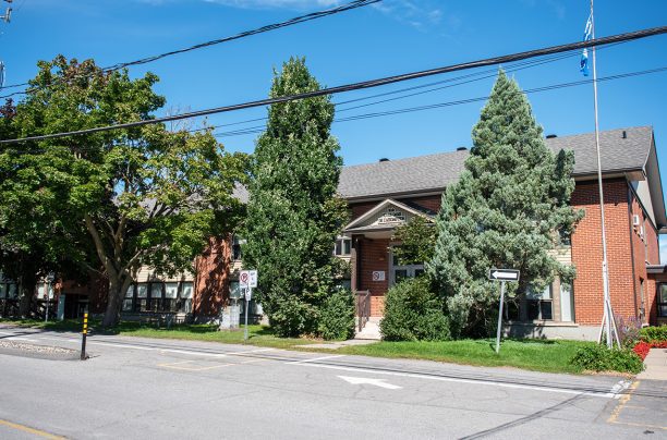 École Notre-Dame-de-L’Assomption - Centre de services scolaire de la ...